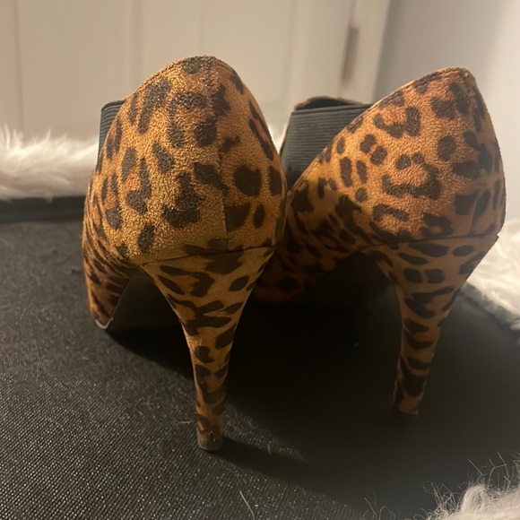 Madden Girl Leopard Heels - Picture 8 of 10